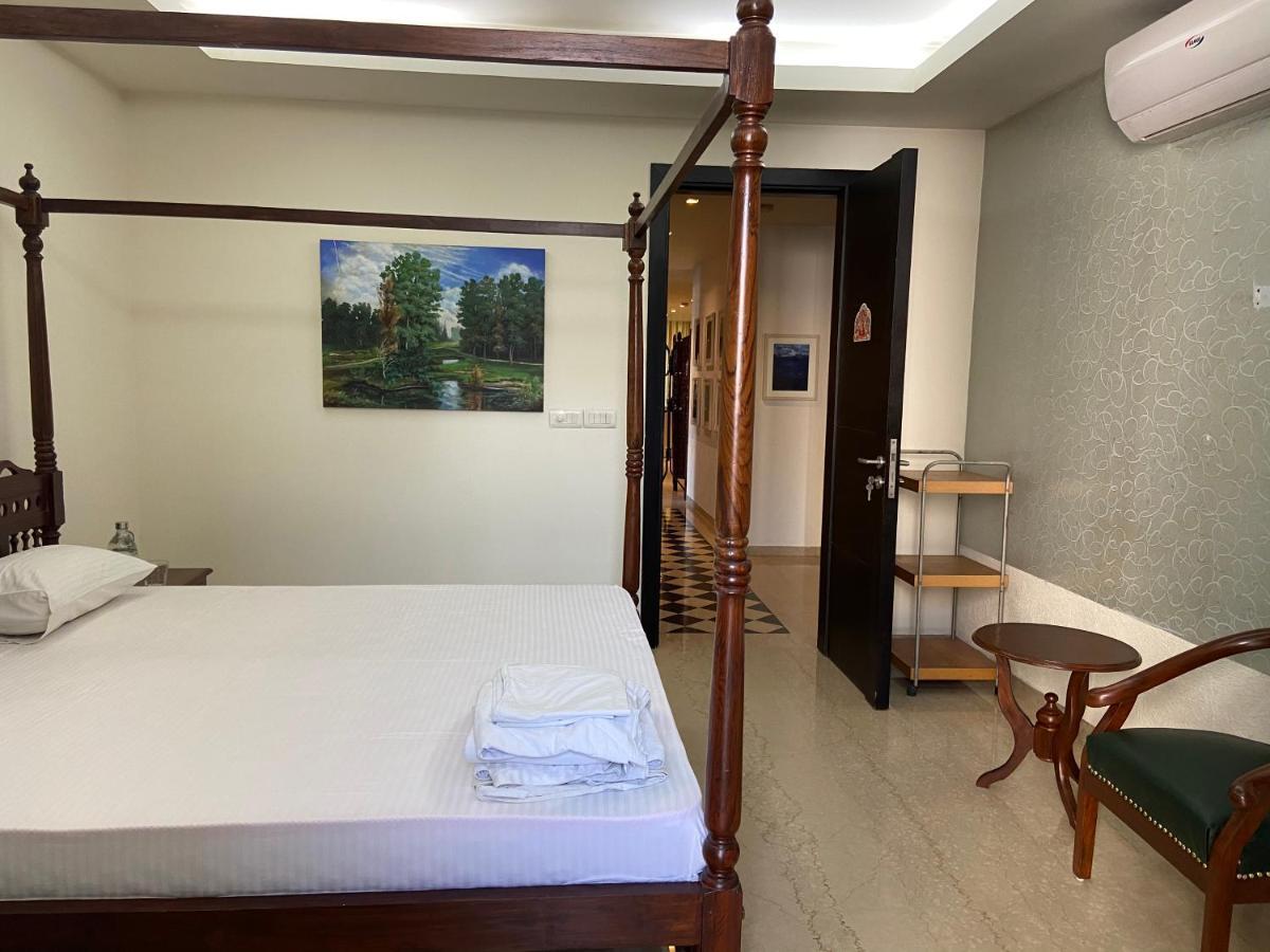 Art House Vasant Vihar New Delhi Bed & Breakfast エクステリア 写真