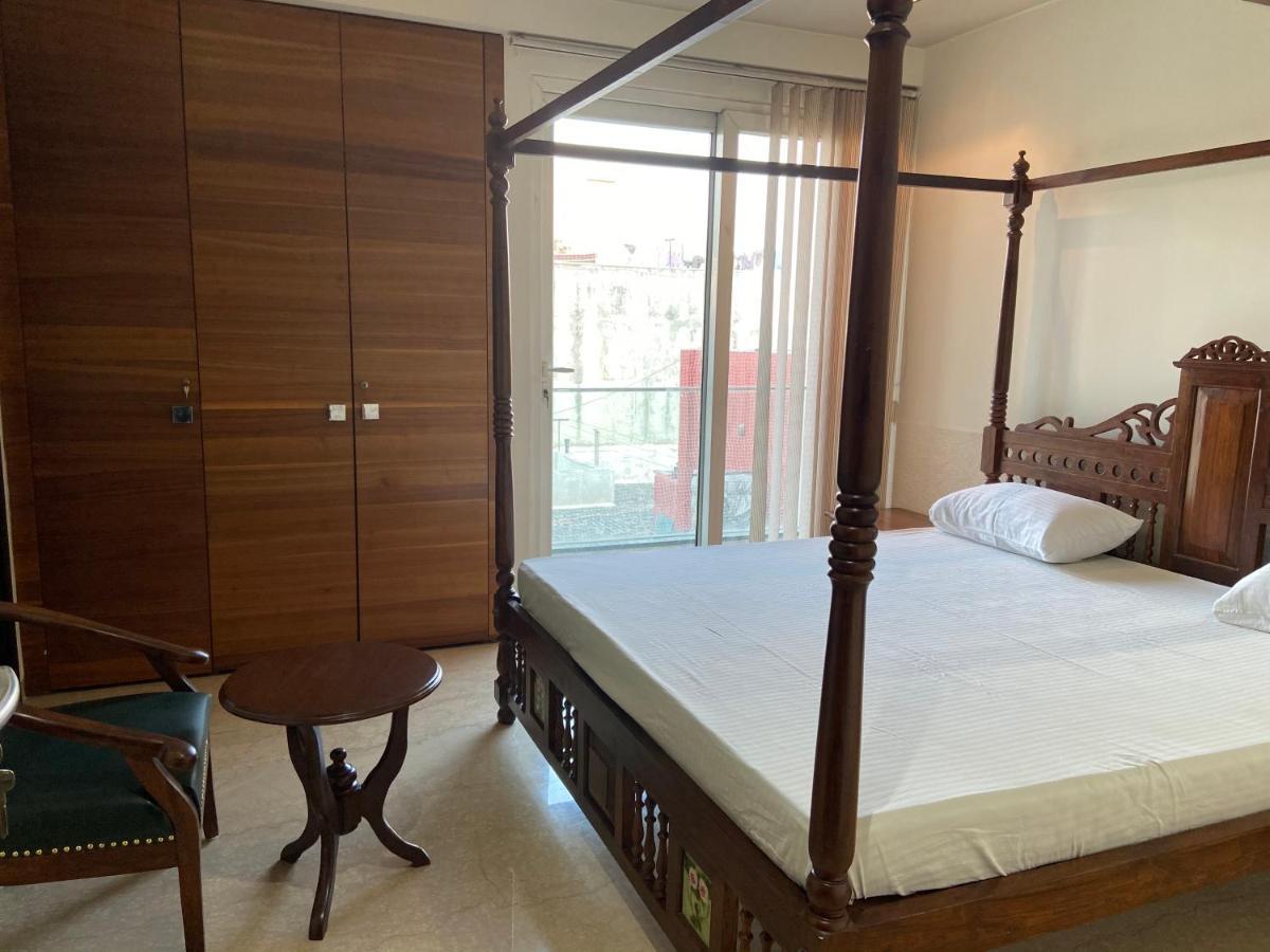 Art House Vasant Vihar New Delhi Bed & Breakfast エクステリア 写真