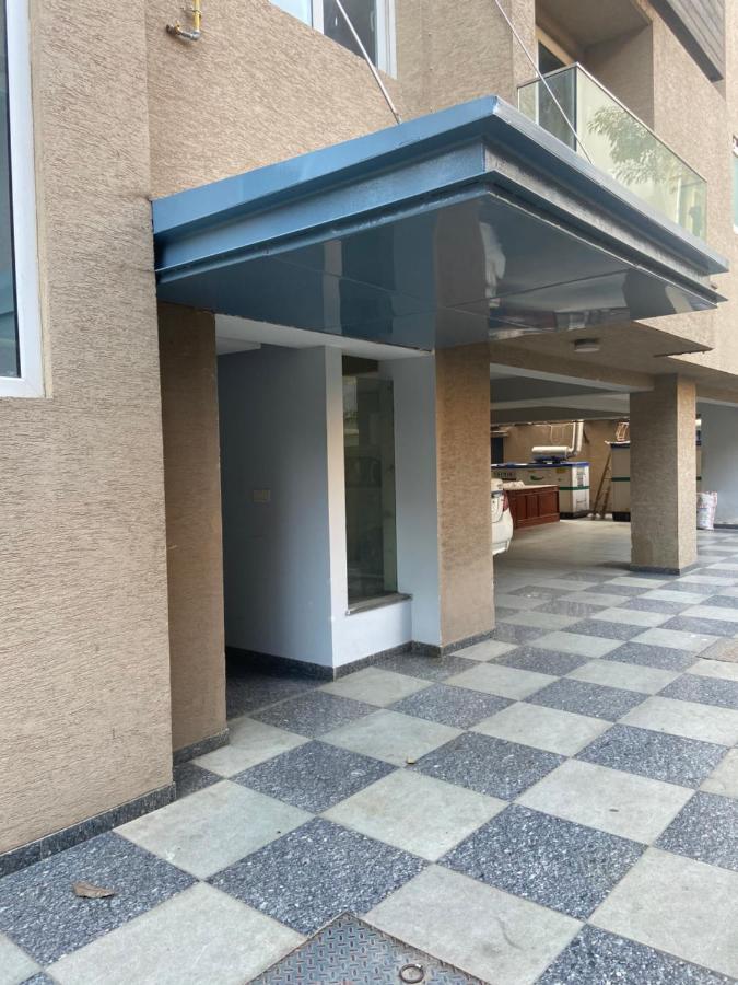 Art House Vasant Vihar New Delhi Bed & Breakfast エクステリア 写真