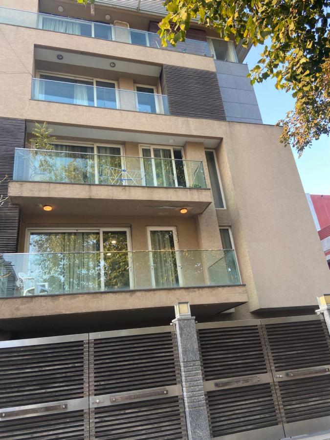 Art House Vasant Vihar New Delhi Bed & Breakfast エクステリア 写真