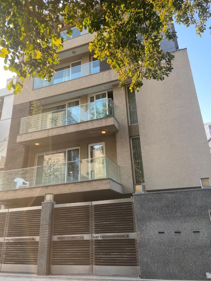 Art House Vasant Vihar New Delhi Bed & Breakfast エクステリア 写真